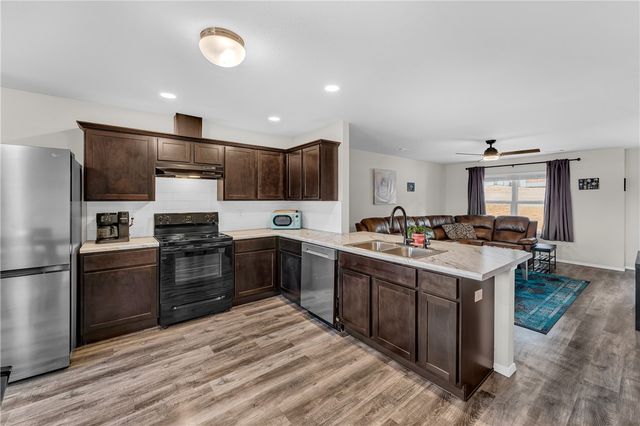 387 Cooper Street, Huntsville, AR 72740