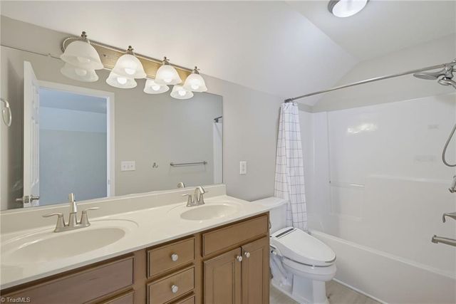 5204 Helsley Court, Summerfield, NC 27358