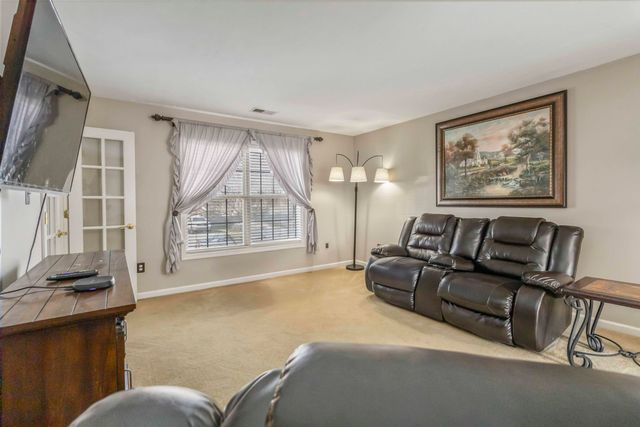 209 Brome Drive, Nicholasville, KY 40356