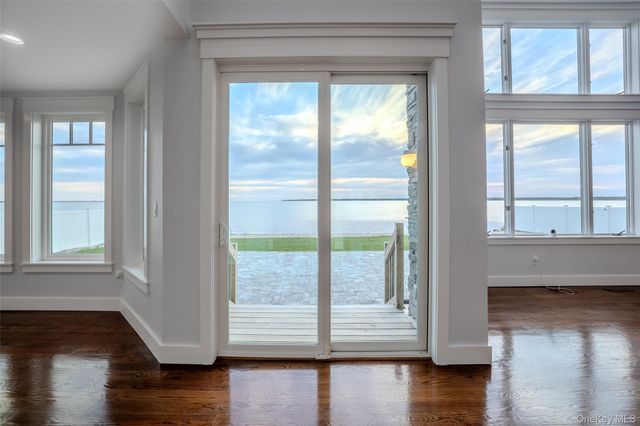 72 Grandview Drive, Shirley, NY 11967