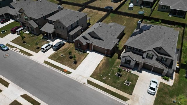 229 Kennicott DR, Kyle, TX 78640