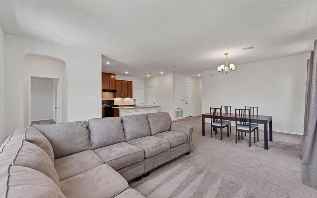 229 Kennicott DR, Kyle, TX 78640