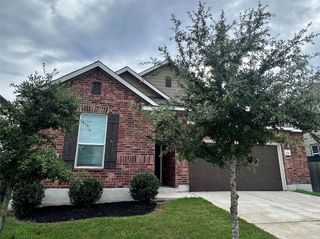 229 Kennicott DR, Kyle, TX 78640