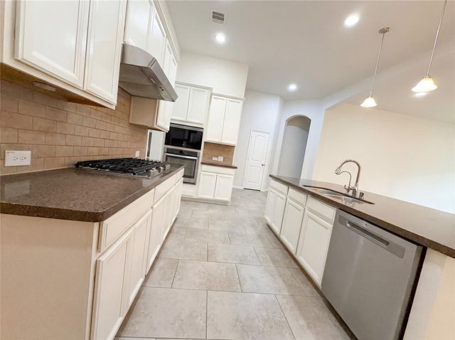 5815 Chaste Court, Rosenberg, TX 77469