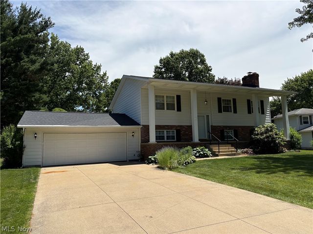 4491 Merlin Drive, Uniontown, OH 44685