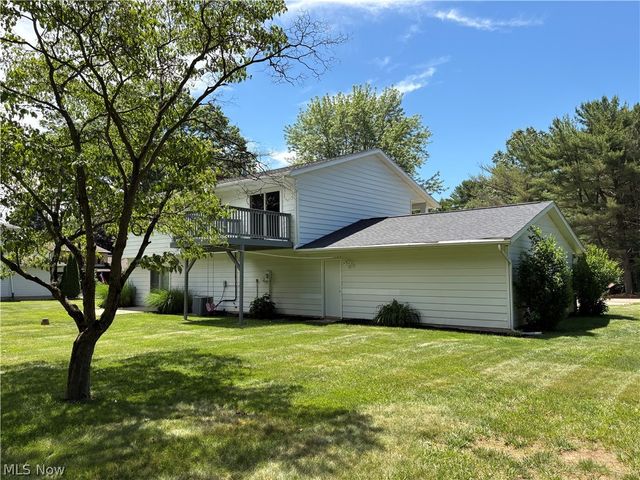 4491 Merlin Drive, Uniontown, OH 44685