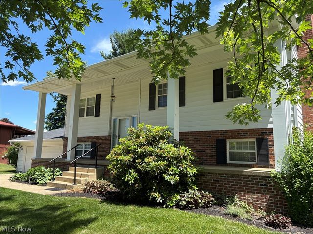 4491 Merlin Drive, Uniontown, OH 44685