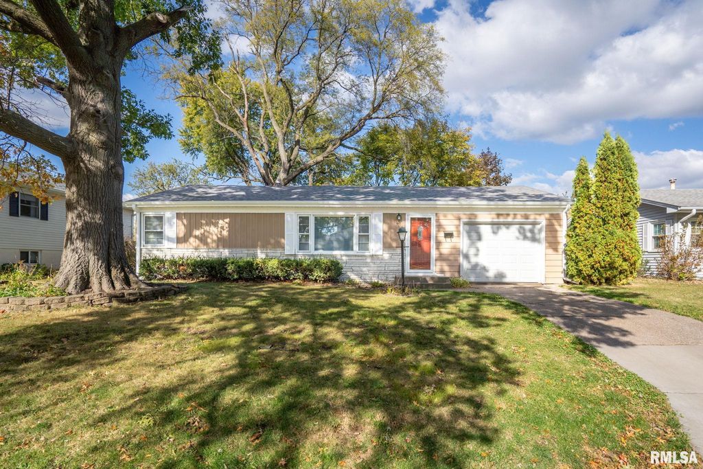 533 29TH Avenue, East Moline, IL 61244