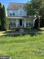 17057 LOFTRIDGE LN, Gainesville, VA 20155