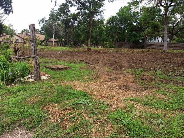 2 RED BUD TRL, Round Rock, TX 78665