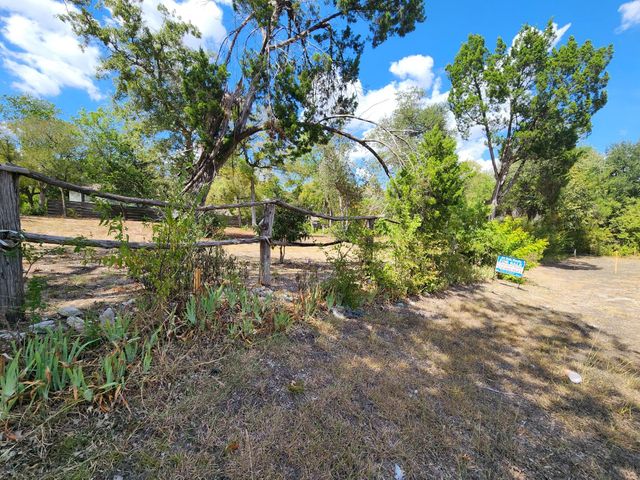 2 RED BUD TRL, Round Rock, TX 78665