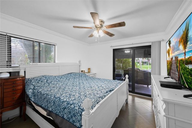 6839 Tradewind Way, Lake Worth, FL 33462