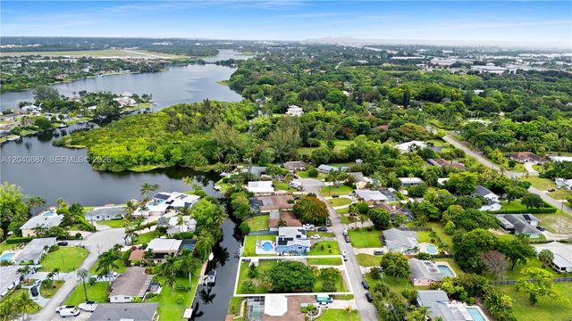 6839 Tradewind Way, Lake Worth, FL 33462