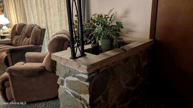 3176 Porthill Loop, Bonners Ferry, ID 83805