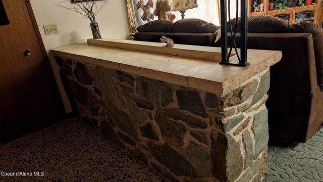 3176 Porthill Loop, Bonners Ferry, ID 83805