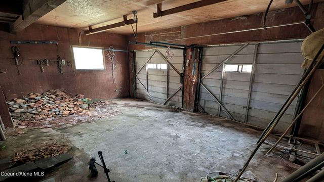 3176 Porthill Loop, Bonners Ferry, ID 83805