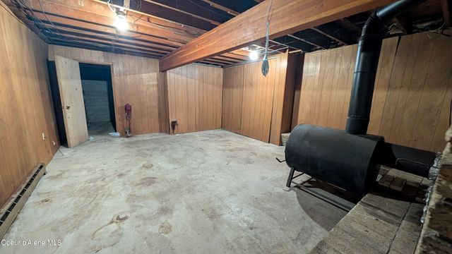 3176 Porthill Loop, Bonners Ferry, ID 83805