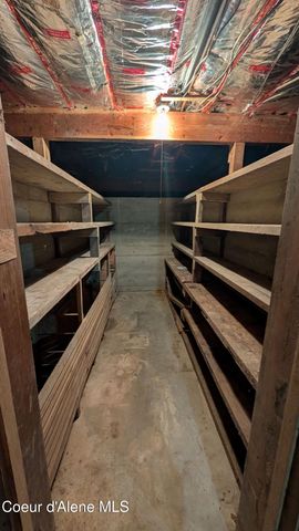 3176 Porthill Loop, Bonners Ferry, ID 83805