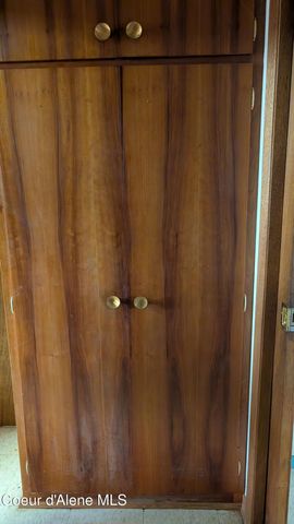 3176 Porthill Loop, Bonners Ferry, ID 83805