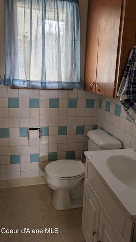 3176 Porthill Loop, Bonners Ferry, ID 83805