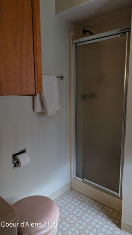 3176 Porthill Loop, Bonners Ferry, ID 83805