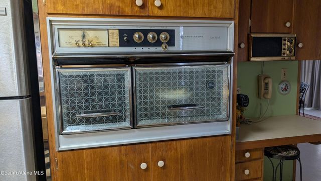 3176 Porthill Loop, Bonners Ferry, ID 83805