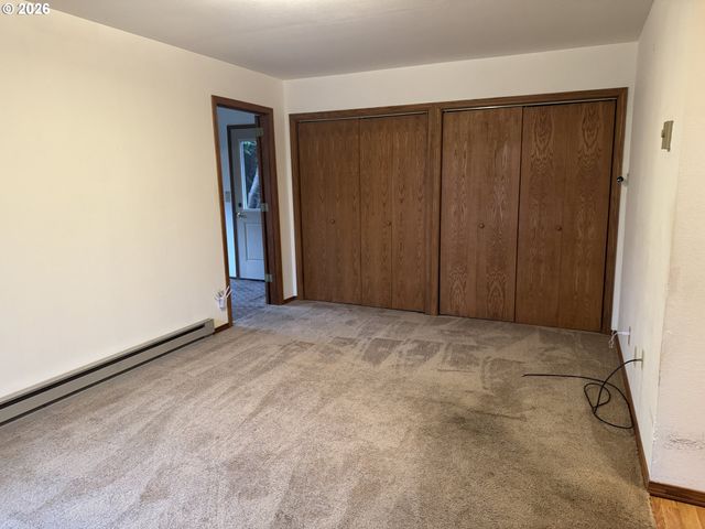 870 Sw 12TH St, Bandon, OR 97411