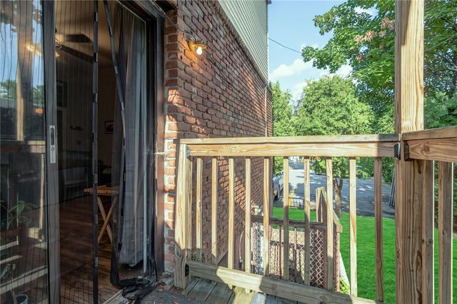 336 Killingly Street D, Providence, RI 02909