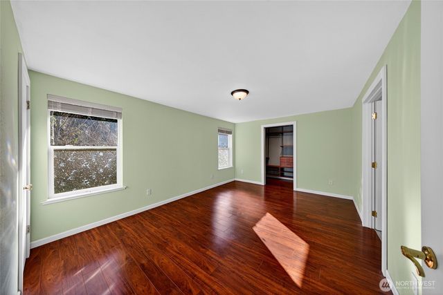 523 Kloshe Way, La Conner, WA 98257