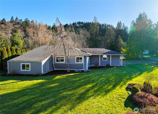 523 Kloshe Way, La Conner, WA 98257