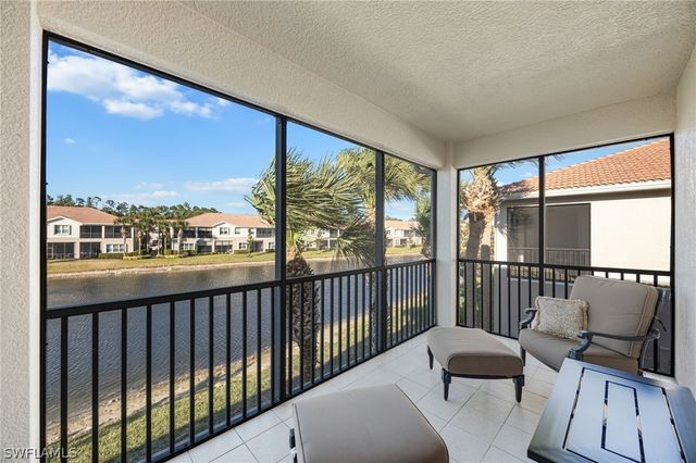 6553 Monterey PT 204, Naples, FL 34105