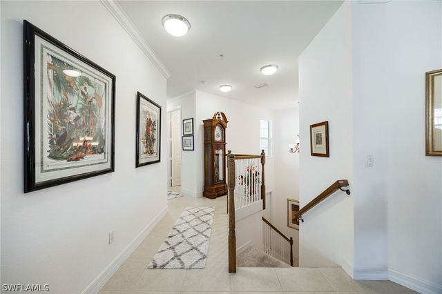 6553 Monterey PT 204, Naples, FL 34105