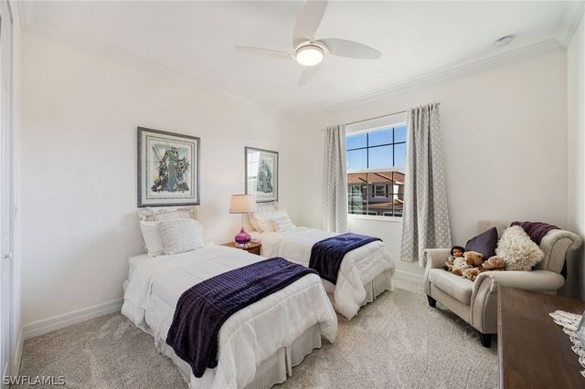 6553 Monterey PT 204, Naples, FL 34105