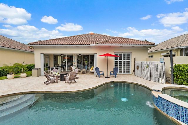 102 Euphrates Circle, Palm Beach Gardens, FL 33410