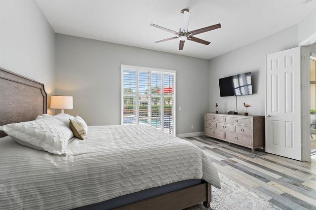 102 Euphrates Circle, Palm Beach Gardens, FL 33410