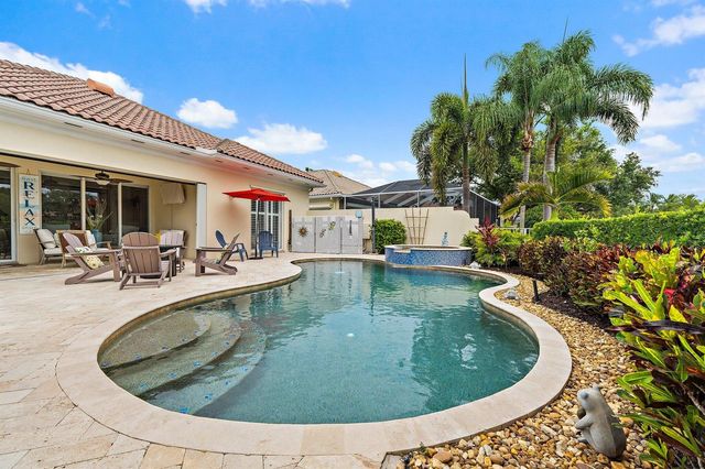 102 Euphrates Circle, Palm Beach Gardens, FL 33410