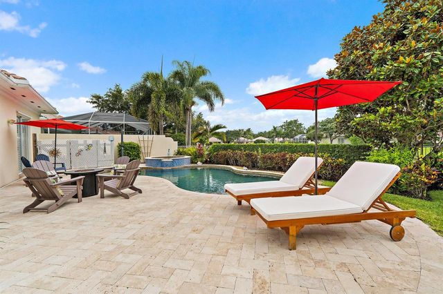 102 Euphrates Circle, Palm Beach Gardens, FL 33410