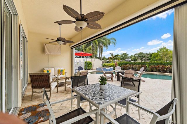 102 Euphrates Circle, Palm Beach Gardens, FL 33410