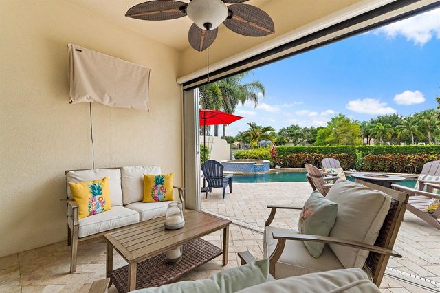 102 Euphrates Circle, Palm Beach Gardens, FL 33410