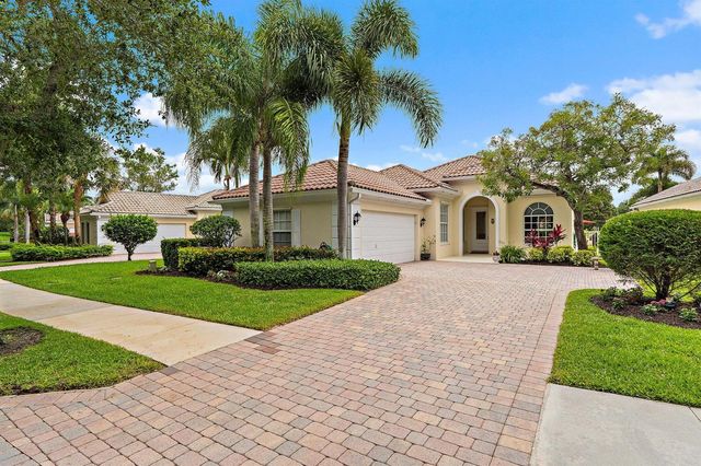 102 Euphrates Circle, Palm Beach Gardens, FL 33410