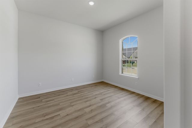 3510 Helena Street, Gainesville, TX 76240