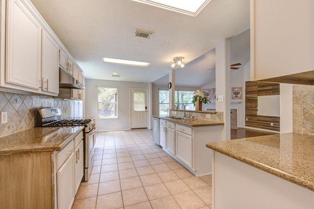 3022 Glenthorpe Lane, Katy, TX 77494