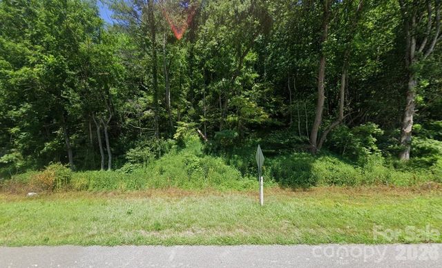7711 US 74 Highway E, Sylva, NC 28779