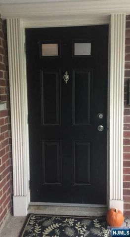 280-320 Oak Street 290TL, Ridgewood, NJ 07450