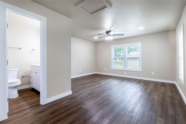 114 Owens Lane, Denton, TX 76209