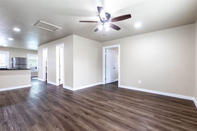 114 Owens Lane, Denton, TX 76209