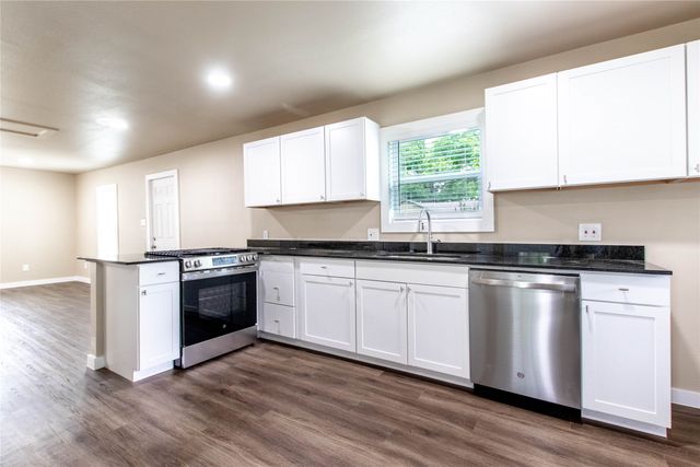 114 Owens Lane, Denton, TX 76209