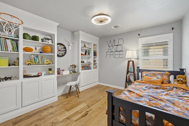 4253 Canyon Glen CIR, Austin, TX 78732