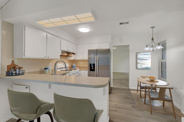 7299 Dutch Flat Dr, North Highlands, CA 95660