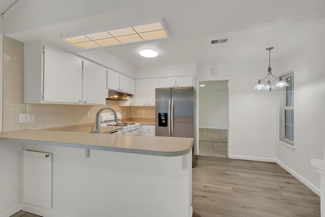 7299 Dutch Flat Dr, North Highlands, CA 95660